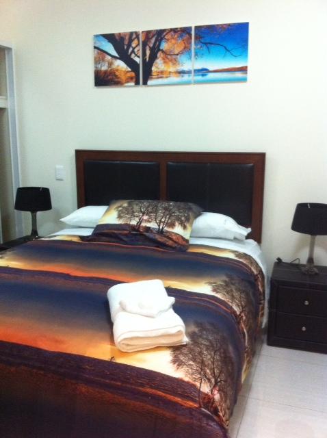 Nomikis\'On The Avenue - Accommodation Georgetown 13