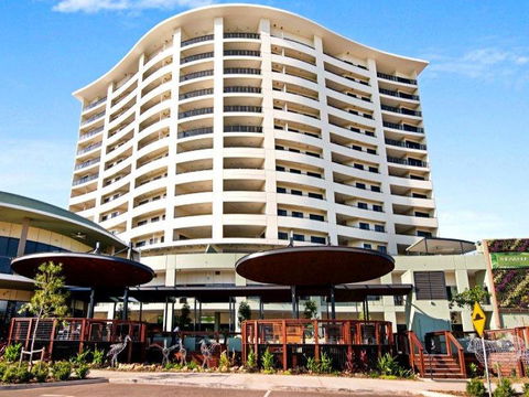 Nomikis\'On The Avenue - Accommodation Georgetown 16