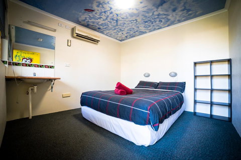 Jump Inn Alice Budget Accommodation - Accommodation Georgetown 9