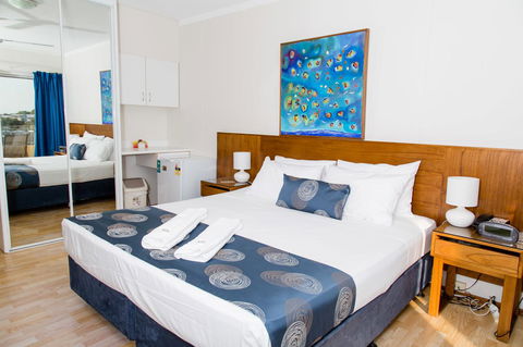 Cullen Bay Resorts - Accommodation Georgetown 7