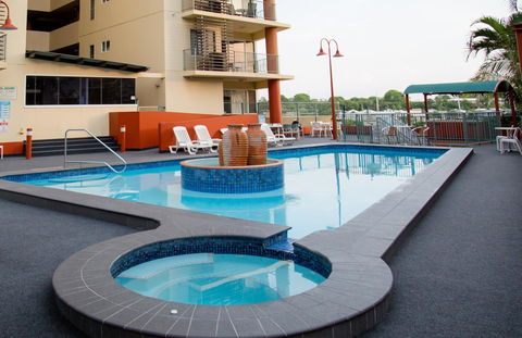 Cullen Bay Resorts - Accommodation Georgetown 3