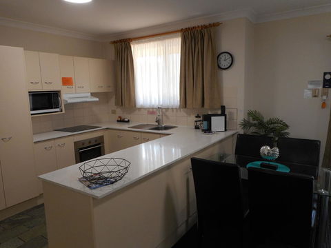 Beaches Serviced Apartments - Accommodation Georgetown 26