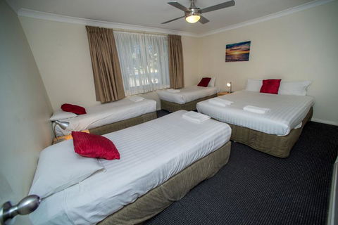 Beaches Serviced Apartments - Accommodation Georgetown 0