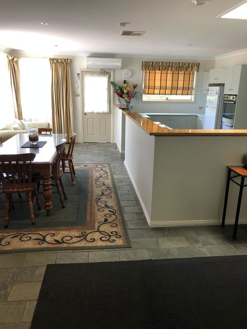 Beaches Serviced Apartments - Accommodation Georgetown 5