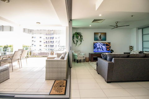 ZEN BY THE WATER - Esplanade Darwin Retreat - Accommodation Georgetown 40