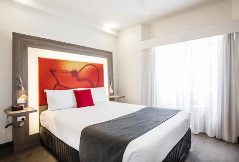 Novotel Darwin CBD - Accommodation Georgetown 5