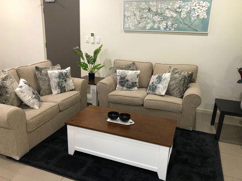 Darwin-Ocean Views, Tropical Getaway, Pool & Aircon - Accommodation Georgetown 5