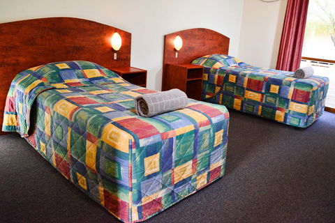 Erldunda Desert Oaks Resort - Accommodation Georgetown 35