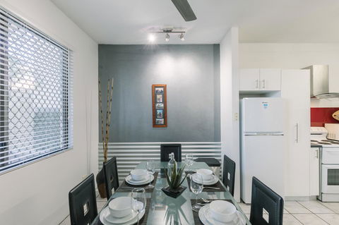 CitySide Apartment - 2 Bedroom With Private Courtyard - Accommodation Georgetown 2