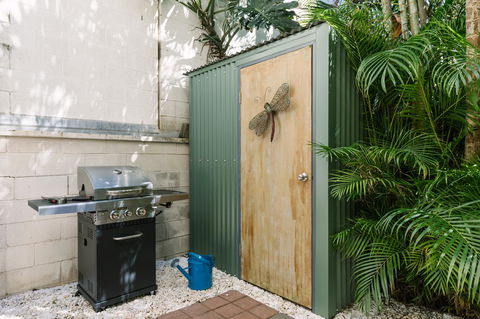 CitySide Apartment - 2 Bedroom With Private Courtyard - Accommodation Georgetown 12