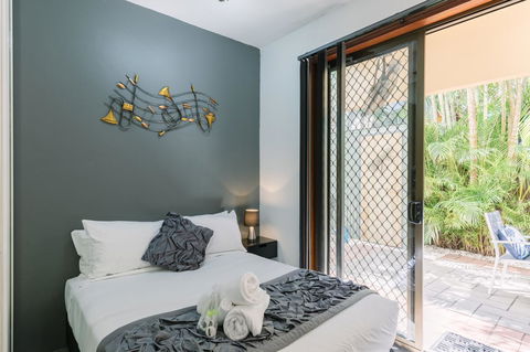 CitySide Apartment - 2 Bedroom With Private Courtyard - Accommodation Georgetown 14