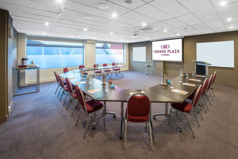 Crowne Plaza Canberra, An IHG Hotel - Accommodation Georgetown 8
