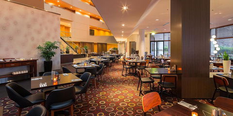 Crowne Plaza Canberra, An IHG Hotel - Accommodation Georgetown 4