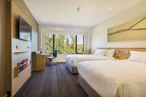 Crowne Plaza Canberra, An IHG Hotel - Accommodation Georgetown 32