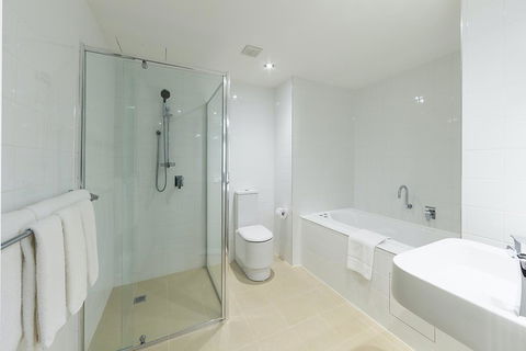 Crowne Plaza Canberra, An IHG Hotel - Accommodation Georgetown 27