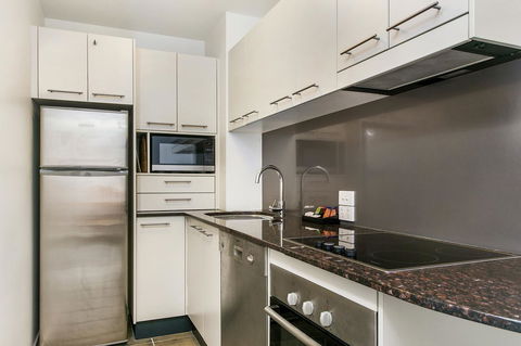 Lennox Holiday Apartments - Accommodation Georgetown 36