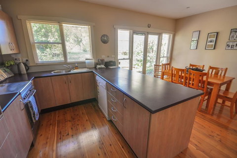 Brigalow Cottage - Accommodation Georgetown 2