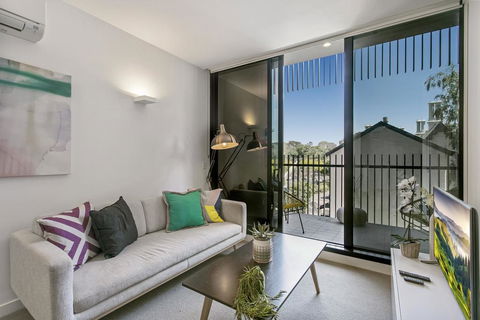 Bright Modern Apartment W Parking And Gym Near CBD - Accommodation Georgetown 0