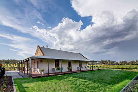 Brockenchack Vineyard Bed & Breakfast - Accommodation Georgetown 0