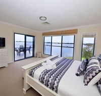 Brookwater- Waterfront on Lake Mulwala - Accommodation Georgetown