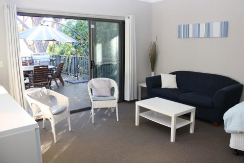 BUSH 2 BEACH - Accommodation Georgetown 2