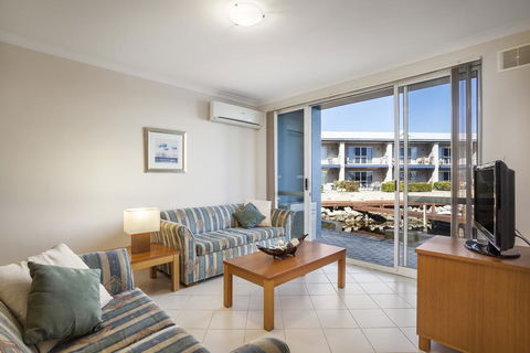 C Mandurah Resort & Serviced Apartments - Accommodation Georgetown 2