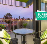 Canopy  44-Minutes from the CBD Train and Cafes - Wifi - Nespresso - Amenities - Accommodation Georgetown