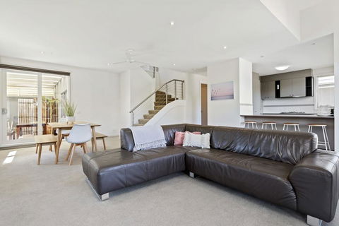 CAPEL'S REST - CAPEL SOUND - Accommodation Georgetown 3