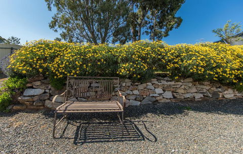 Captain Rodda's Cottage - Accommodation Georgetown 3