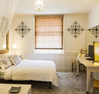 Carlton Room With a View - Car Park - Accommodation Georgetown