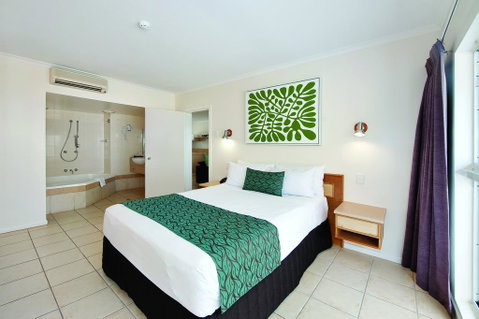 Castaways Resort & Spa On Mission Beach - Accommodation Georgetown 2