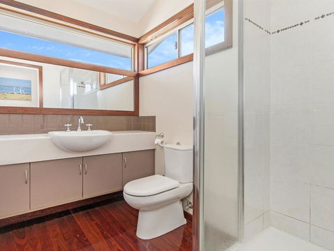 CASTWOOD VILLA No.2 - Accommodation Georgetown 1