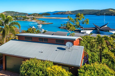 Casuarina 18 Ocean View House Central Location BBQ Golf Buggy - Accommodation Georgetown 3