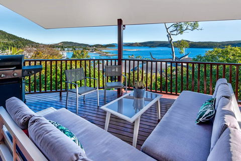 Casuarina 18 Ocean View House Central Location BBQ Golf Buggy - Accommodation Georgetown 0