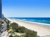 Central Surfers Paradise - Absolute Beachfront
