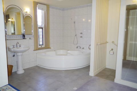 Charlottes Cottage - Accommodation Georgetown 1