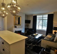 City Life Apartment-full kitchen  separate bedroom - Accommodation Georgetown
