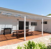 Classic Beach House in Rye - Accommodation Georgetown