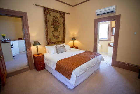 Clocktower Suites - Accommodation Georgetown 1