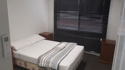 Club D - Accommodation Georgetown 1