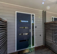 COASTAL SOUL VILLA  BROADBEACH - Accommodation Georgetown