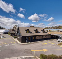 Comfort Hotel Olde Tudor - Accommodation Georgetown