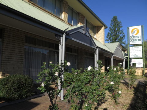 Country Comfort Armidale - Accommodation Georgetown 0
