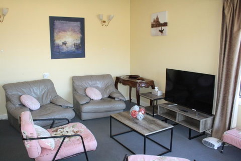 Cozy Beach Weekender - Accommodation Georgetown 2