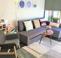Cozy homely apartment CBR central - Accommodation Georgetown