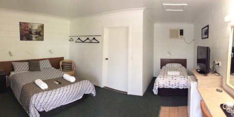 Cross Roads Motel - Accommodation Georgetown 1