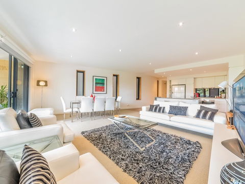 Cscape 3brm Apartment With A View - Accommodation Georgetown 2