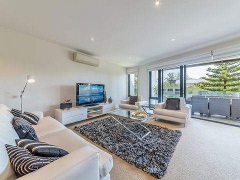 Cscape 3brm Apartment With A View - Accommodation Georgetown 3