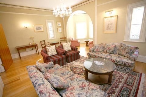 Darcy's Hotel - Accommodation Georgetown 2