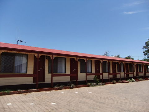 Daydream Motel And Apartments - Accommodation Georgetown 0